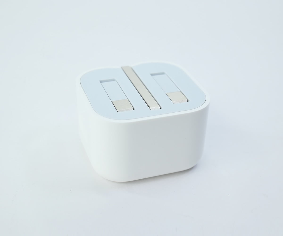 Apple Original Power Adapters 3 Pin 20W